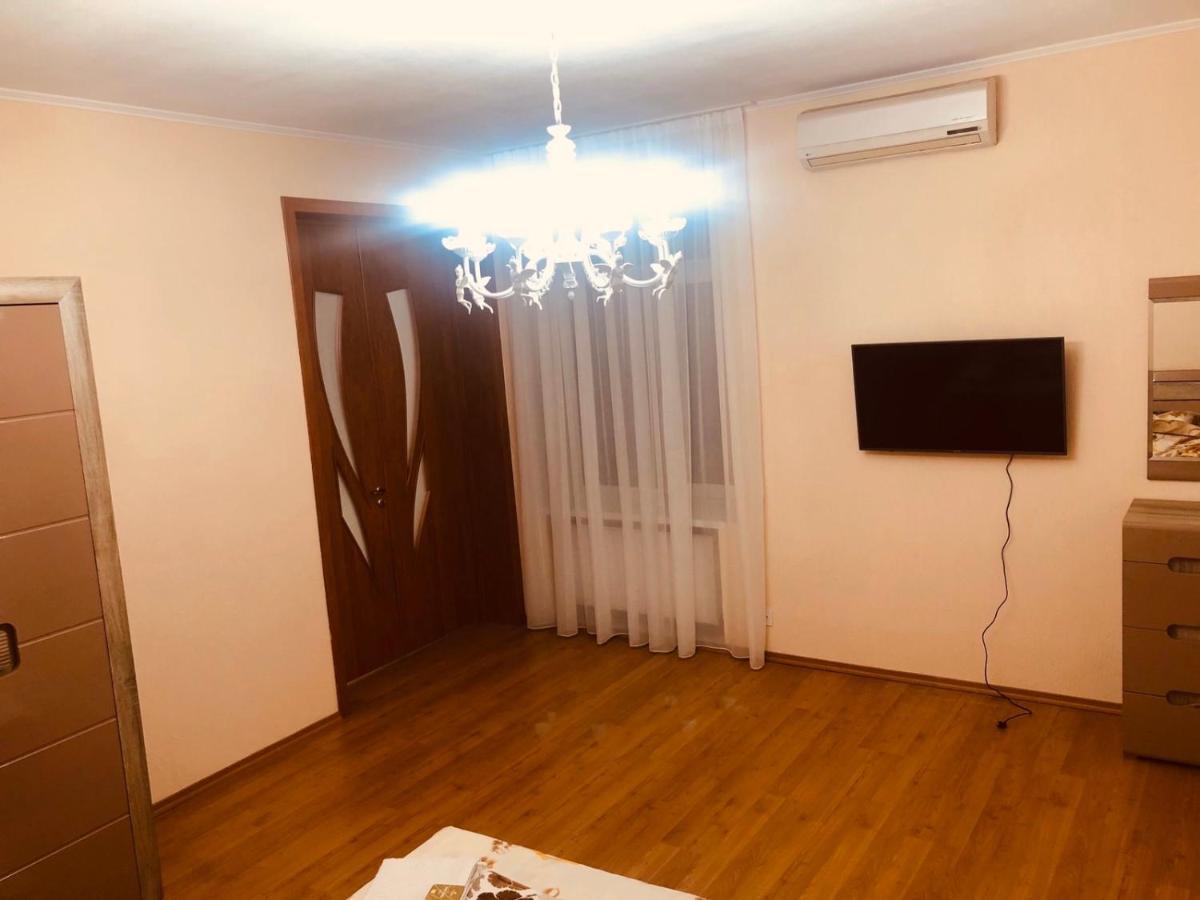 Апартаменты Центральный Район Dnipro Exterior foto